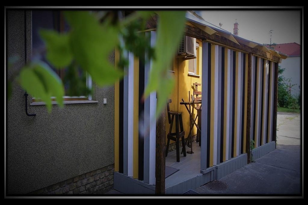 Happy Colours In Old Town Διαμέρισμα Κεσκεμέτ Εξωτερικό φωτογραφία